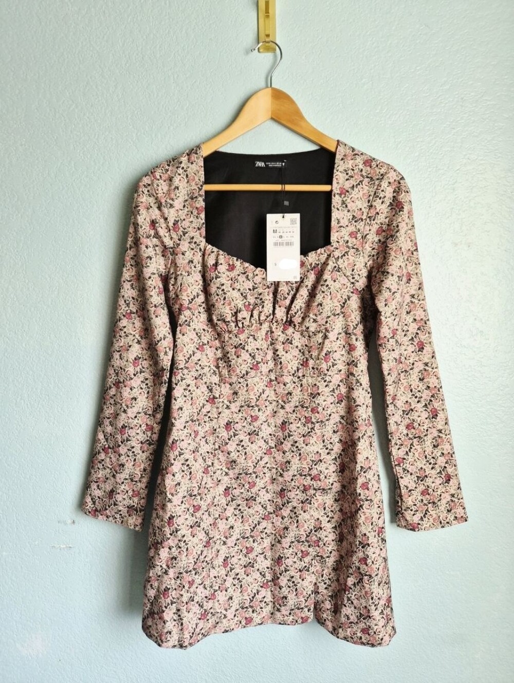 ZARA FLORAL PRINT MINI DRESS MEDIUM